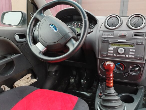 2008 Ford Fiesta Mk5, серебристый, 550000 рублей - вид 8