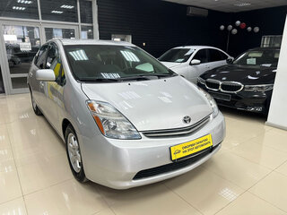 2006 Toyota Prius II Рестайлинг (XW20), серебристый, 690000 рублей, вид 2