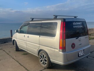 2001 Honda Stepwgn I Рестайлинг, серебристый, 700000 рублей, вид 3