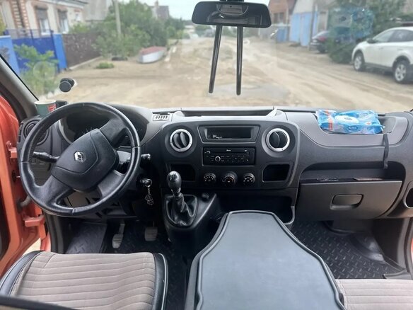 2014 Renault Master, оранжевый, 2000000 рублей - вид 13