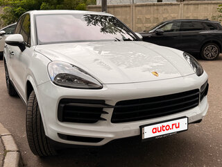 2018 Porsche Cayenne III, белый, 5790000 рублей, вид 3
