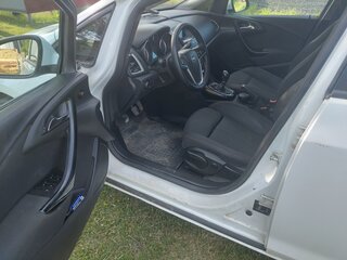 2012 Opel Astra J Рестайлинг, белый, 740000 рублей, вид 5