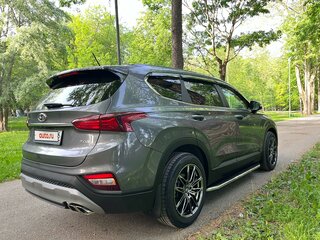 2018 Hyundai Santa Fe IV, серый, 3000000 рублей, вид 5