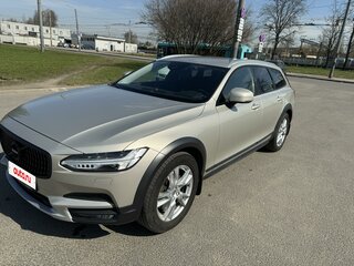 2018 Volvo V90 Cross Country I, бежевый, 3300000 рублей, вид 1