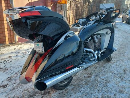 2008 Victory Vision Tour, чёрный, 950000 рублей, вид 1