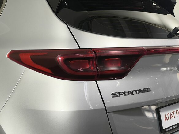 2019 Kia Sportage IV Рестайлинг, серебристый, 1590000 рублей - вид 19