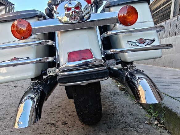 2003 Harley-Davidson Electra Glide, белый, 550000 рублей - вид 13