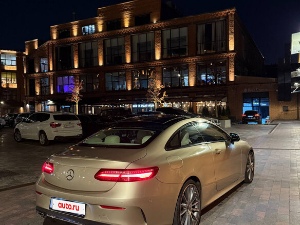 2018 Mercedes-Benz E-Класс 200 V (W213, S213, C238), серебристый, 3700000 рублей - вид 4