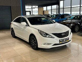 2011 Hyundai Sonata VI (YF), белый, 680000 рублей, вид 3