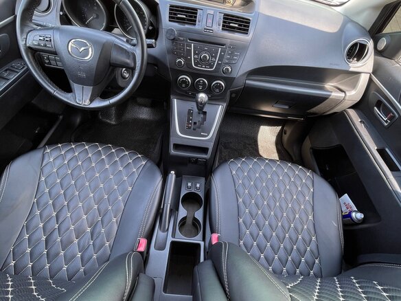 2011 Mazda 5 II (CW), чёрный, 1000000 рублей - вид 4
