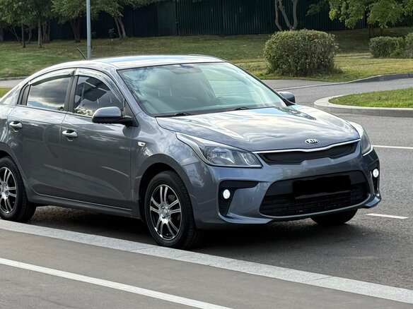 2018 Kia Rio IV, серый, 1249000 рублей - вид 5