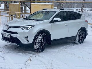 2018 Toyota RAV4 IV (XA40) Рестайлинг, белый, 2790000 рублей, вид 1