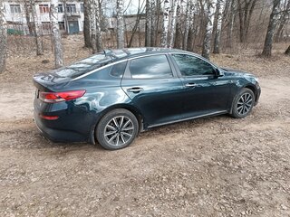 2019 Kia Optima IV Рестайлинг, синий, 1600000 рублей, вид 2