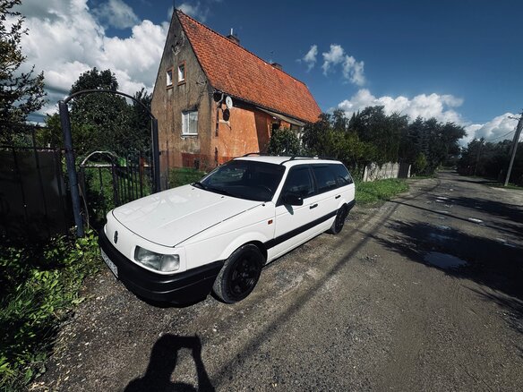 1993 Volkswagen Passat B3, белый, 300000 рублей - вид 9
