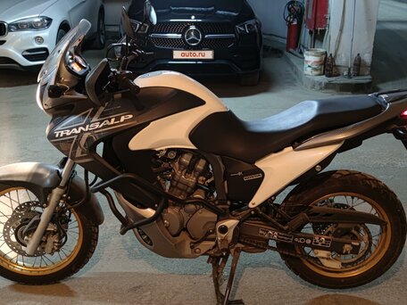 2011 Honda XL700V Transalp, белый, 750000 рублей, вид 5