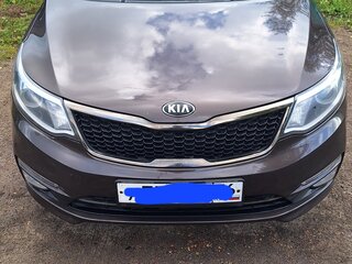 2017 Kia Rio III Рестайлинг, коричневый, 1500000 рублей, вид 1