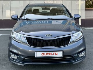2015 Kia Rio III Рестайлинг, серый, 1199000 рублей, вид 3