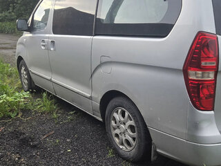 2009 Hyundai Grand Starex I, серый, 1200000 рублей, вид 3