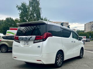 2017 Toyota Alphard III, белый, 3970000 рублей, вид 2