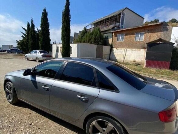 2008 Audi A4 IV (B8), серый, 1200000 рублей - вид 5