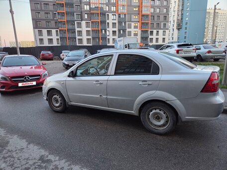 2011 Chevrolet Aveo I Рестайлинг, серебристый, 260000 рублей, вид 4