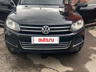 2013 Volkswagen Touareg II, чёрный, 2200000 рублей, вид 1