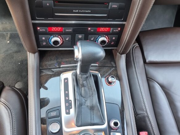 2012 Audi Q7 I (4L) Рестайлинг, коричневый, 9500000 рублей - вид 28