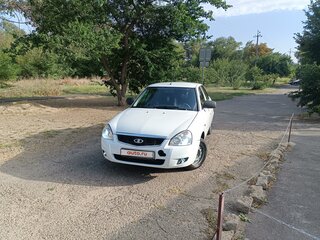 2014 Lada (ВАЗ) Priora I Рестайлинг, белый, 620000 рублей, вид 2