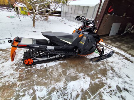 2012 Arctic Cat XF-Series, чёрный, 950000 рублей, вид 4
