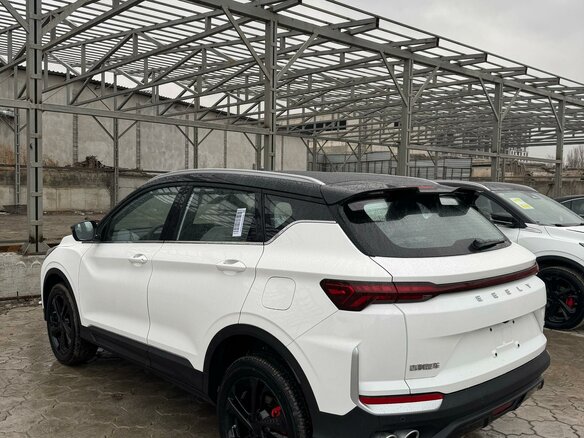 2025 Geely Coolray I Рестайлинг, белый, 2650000 рублей - вид 2