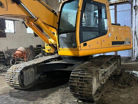 2006 Hyundai R210LC, оранжевый, 3500000 рублей, вид 3
