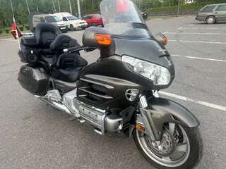2010 Honda GL 1800 Gold Wing, серый, 950000 рублей, вид 5