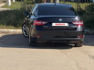 2017 Skoda Superb III, чёрный, 2500000 рублей, вид 4