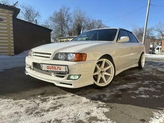 1998 Toyota Chaser VI (X100) Рестайлинг, белый, 1410000 рублей, вид 3