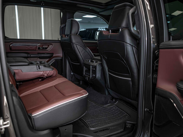 2026 Ram 1500 Crew Cab eTorque V Рестайлинг, серый, 11062679 рублей - вид 19
