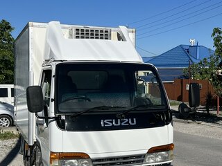 2000 Isuzu Elf (N-series), белый, 1399000 рублей, вид 2