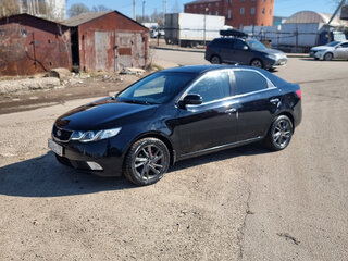 2010 Kia Cerato 5-speed II, чёрный, 550000 рублей, вид 5