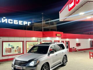 2008 Lexus LX 570 III, серебристый, 2950000 рублей, вид 2