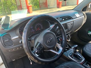 2019 Kia Rio IV (Global market), белый, 1500000 рублей, вид 5