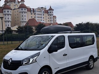 2017 Renault Trafic, белый, 2500000 рублей, вид 1