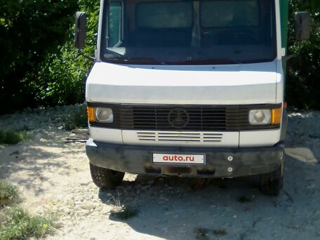 1991 Mercedes-Benz T2, белый, 800000 рублей, вид 4