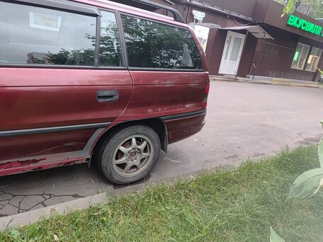 1997 Opel Astra X16SZR F, красный, 150000 рублей, вид 5