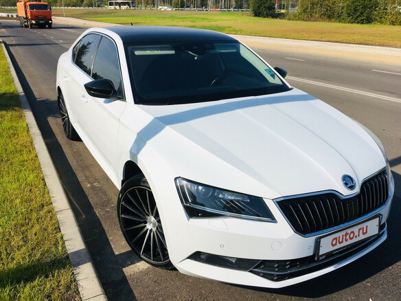 2015 Skoda Superb III, белый - вид 3