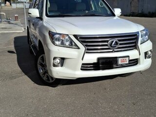 2013 Lexus LX 570 III Рестайлинг, белый, 5750000 рублей, вид 1