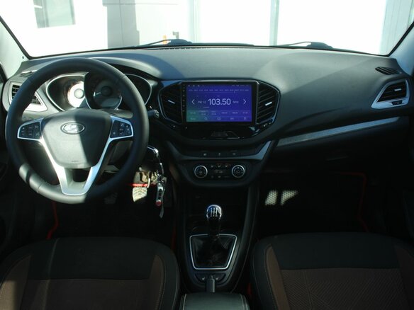 2018 Lada (ВАЗ) Vesta I, чёрный, 850000 рублей - вид 15