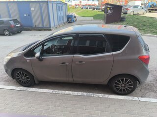 2013 Opel Meriva B, серебристый, 690000 рублей, вид 3