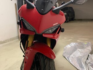 2021 Ducati Supersport, красный, 1150000 рублей, вид 5