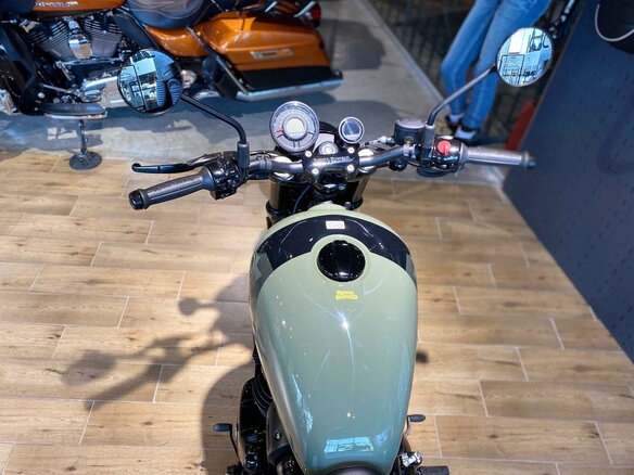 2026 Royal Enfield Shotgun, зелёный, 732000 рублей - вид 13