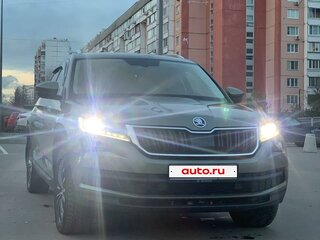 2017 Skoda Kodiaq I, зелёный, 2000000 рублей, вид 2
