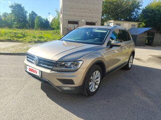 2018 Volkswagen Tiguan II, бежевый, 2565000 рублей, вид 1
